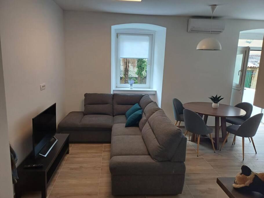 Central Vita Apartment Рийека Екстериор снимка
