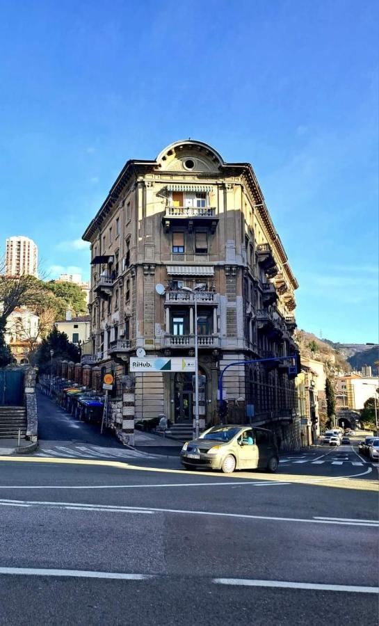 Central Vita Apartment Рийека Екстериор снимка